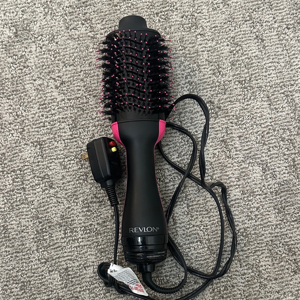 Revlon blow dryer brush